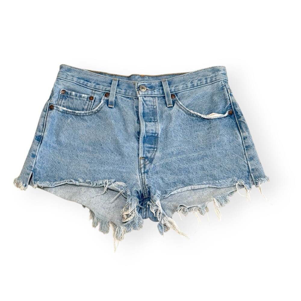 Levi ’s Premium 501 Original Shorts Size 28 Light Wash Denim Button Fly Cut Off